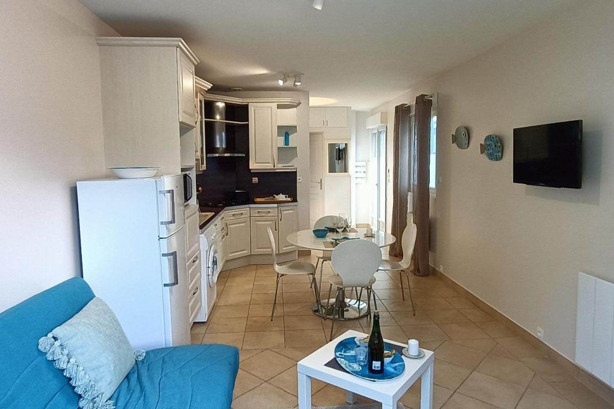 Holiday home Le Petit Bleu *